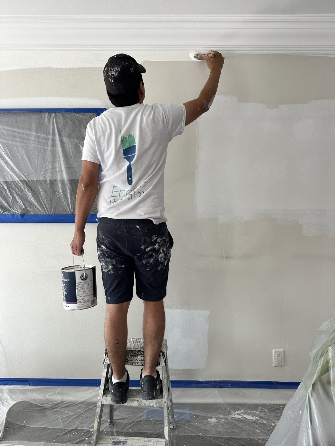 why you should hire professional painters for your rental unit